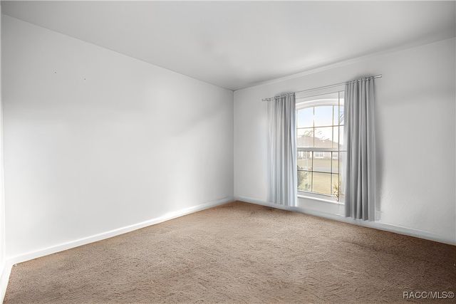 8189 SW 61st Court, Ocala, FL 34476