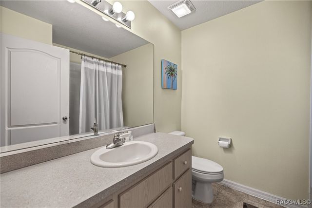 8189 SW 61st Court, Ocala, FL 34476