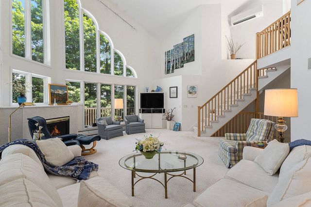 6308 N Jebavy Drive, Ludington, MI 49431