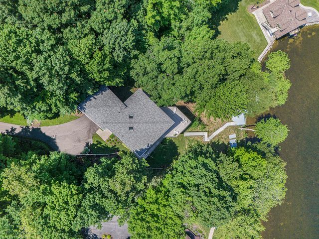 6308 N Jebavy Drive, Ludington, MI 49431