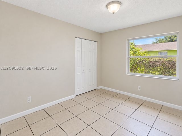 10132 W Indigo St 10132, Miami, FL 33157