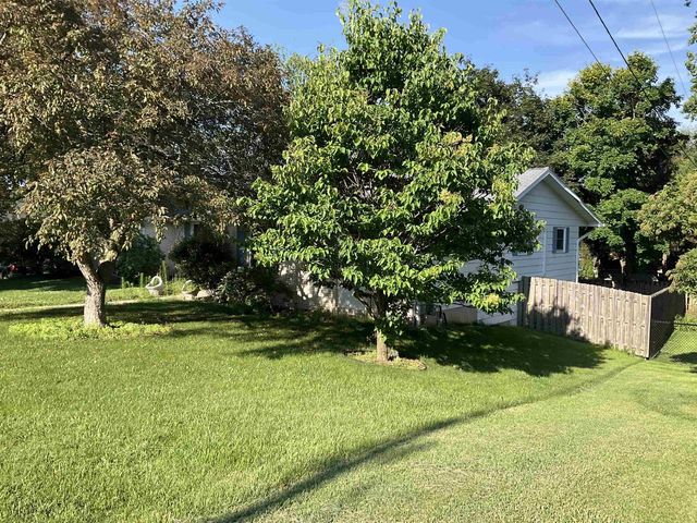 2478 SUNRISE COURT, Green Bay, WI 54302