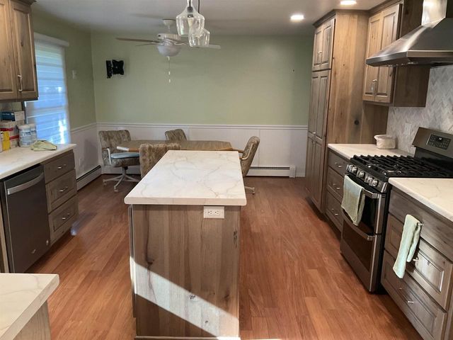 2478 SUNRISE COURT, Green Bay, WI 54302