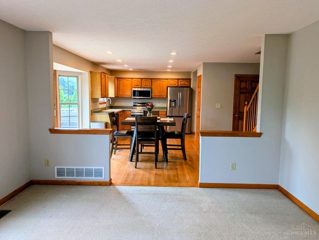 8046 Logan Ridge Drive, West Chester, OH 45069