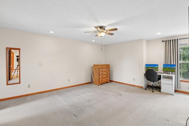 8046 Logan Ridge Drive, West Chester, OH 45069
