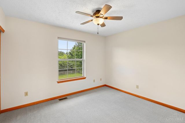 8046 Logan Ridge Drive, West Chester, OH 45069
