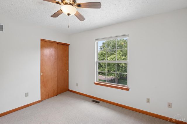8046 Logan Ridge Drive, West Chester, OH 45069