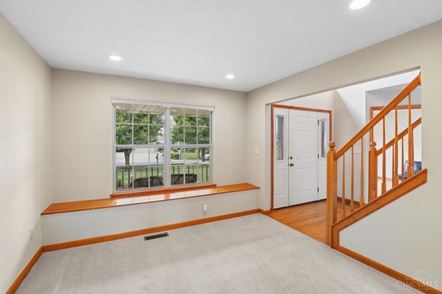 8046 Logan Ridge Drive, West Chester, OH 45069