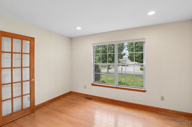 8046 Logan Ridge Drive, West Chester, OH 45069
