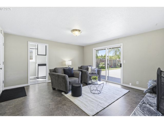 18825 Sw ROSA Rd, Beaverton, OR 97078