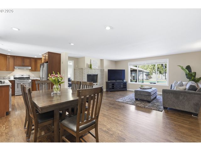 18825 Sw ROSA Rd, Beaverton, OR 97078
