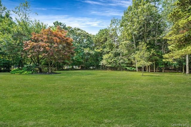 120 Helme Avenue, Miller Place, NY 11764