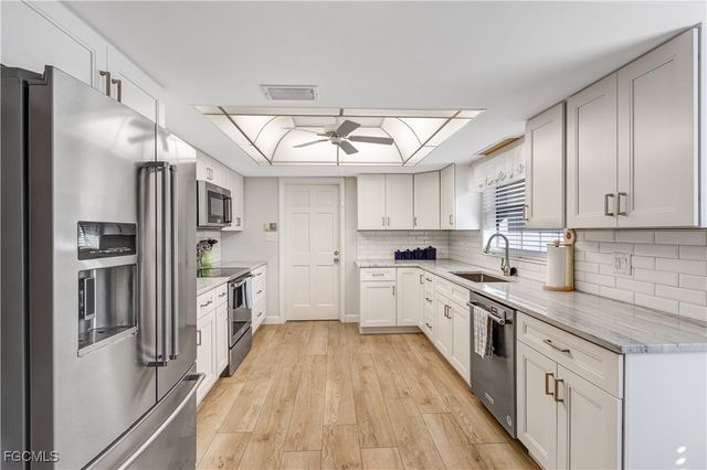 3540 Avocado DR, Fort Myers, FL 33901