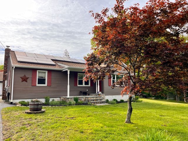 15 Walter Road, Seymour, CT 06483