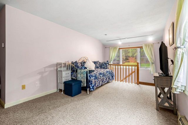 46 Veronica Drive, Bedford, NH 03110
