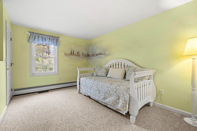 46 Veronica Drive, Bedford, NH 03110