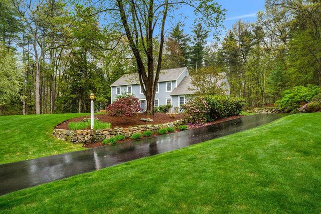 46 Veronica Drive, Bedford, NH 03110