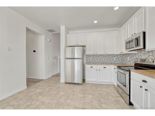 7326 S Nucla St, Aurora, CO 80016