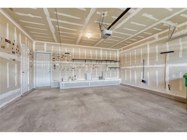 7326 S Nucla St, Aurora, CO 80016