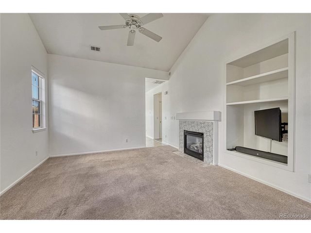 7326 S Nucla St, Aurora, CO 80016