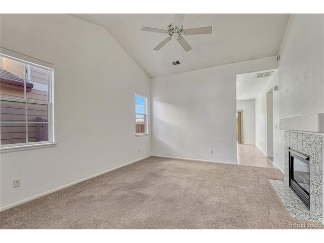 7326 S Nucla St, Aurora, CO 80016