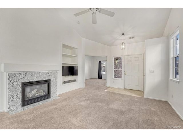 7326 S Nucla St, Aurora, CO 80016