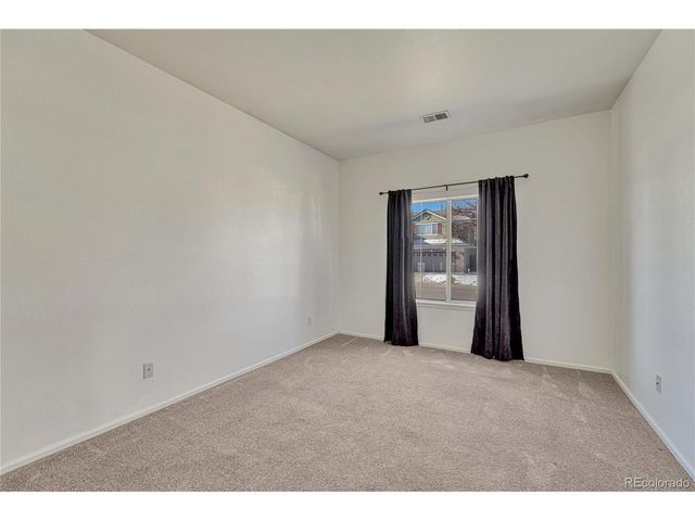 7326 S Nucla St, Aurora, CO 80016