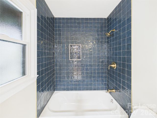 4012 Belshire Lane, Charlotte, NC 28205