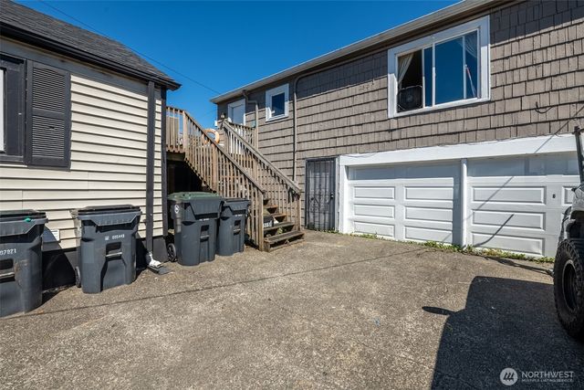 2515 Sumner Avenue, Hoquiam, WA 98550