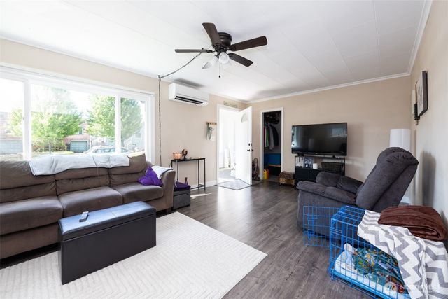 2515 Sumner Avenue, Hoquiam, WA 98550