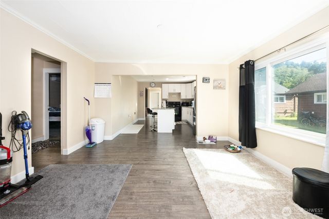 2515 Sumner Avenue, Hoquiam, WA 98550