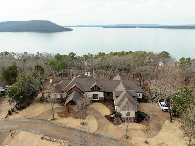 831 Rock Ledge Road, Heber Springs, AR 72543
