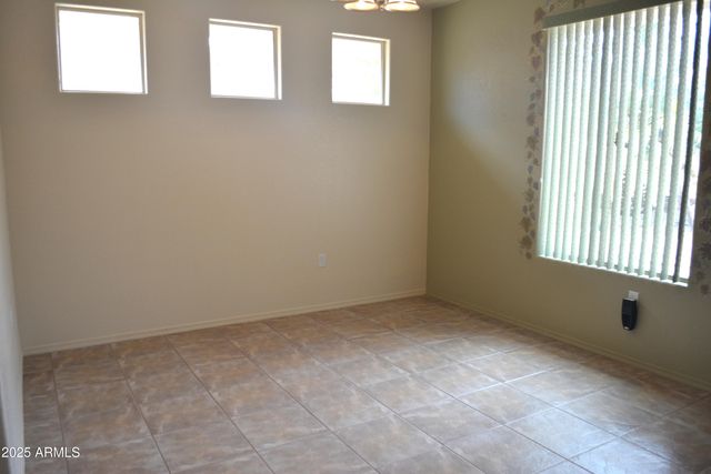 2714 KNOLLRIDGE Drive, Sierra Vista, AZ 85650