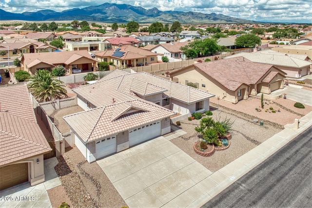 2714 KNOLLRIDGE Drive, Sierra Vista, AZ 85650