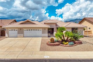 2714 KNOLLRIDGE Drive, Sierra Vista, AZ 85650