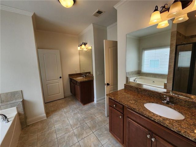 5430 Delmonte Drive, Cumming, GA 30040