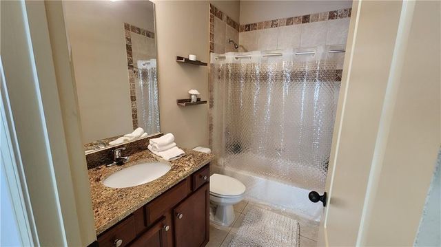 5430 Delmonte Drive, Cumming, GA 30040