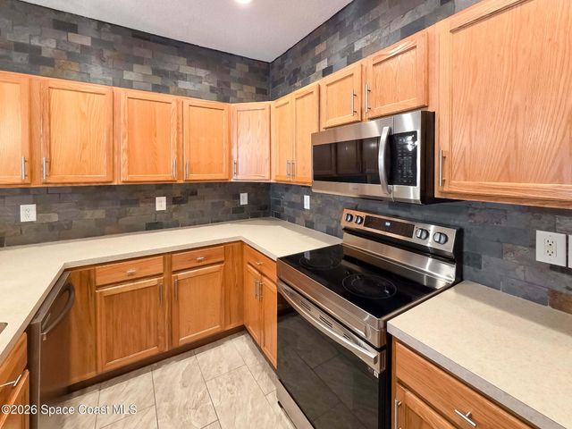 1015 Venetian Drive 104, Melbourne, FL 32904