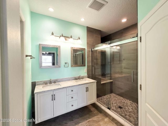 1015 Venetian Drive 104, Melbourne, FL 32904