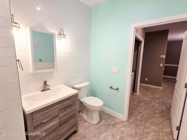 1015 Venetian Drive 104, Melbourne, FL 32904