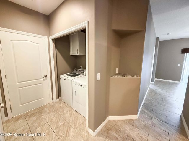 1015 Venetian Drive 104, Melbourne, FL 32904