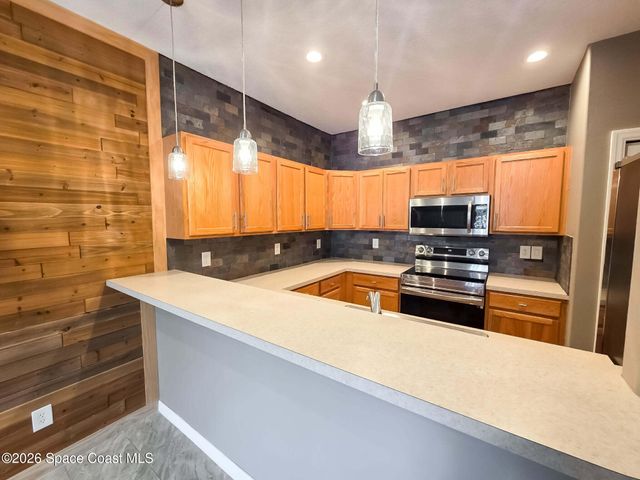 1015 Venetian Drive 104, Melbourne, FL 32904