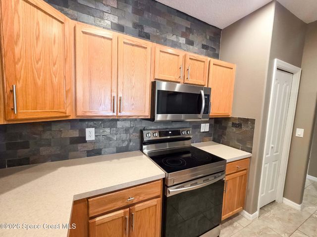 1015 Venetian Drive 104, Melbourne, FL 32904