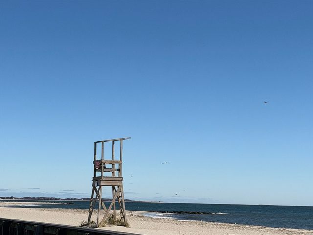 42 Marthas Ln, Harwich, MA 02645