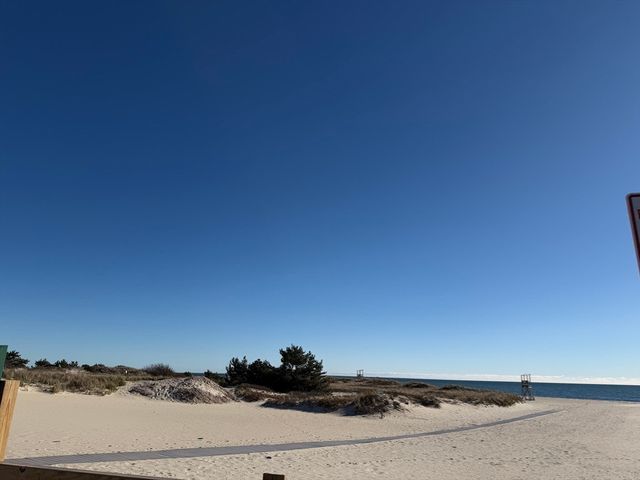 42 Marthas Ln, Harwich, MA 02645