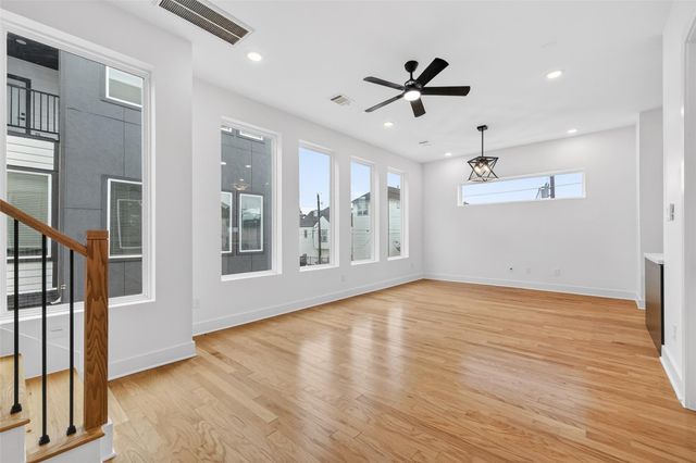 1938 Laverne Street, Houston, TX 77080