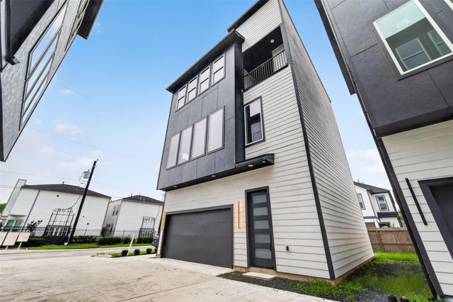1938 Laverne Street, Houston, TX 77080