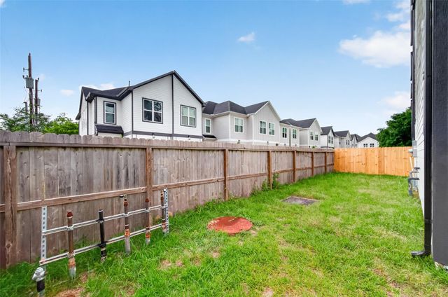 1938 Laverne Street, Houston, TX 77080