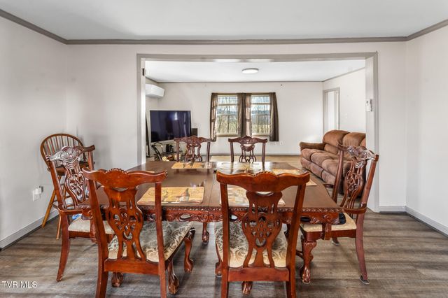 1965 Carterton Road, Lebanon, VA 24266