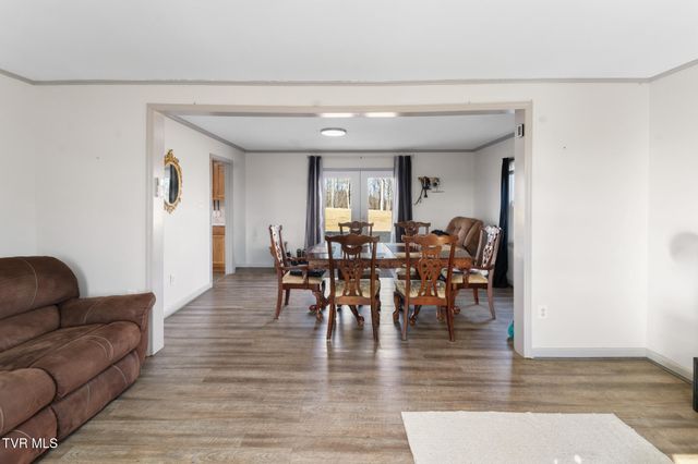 1965 Carterton Road, Lebanon, VA 24266